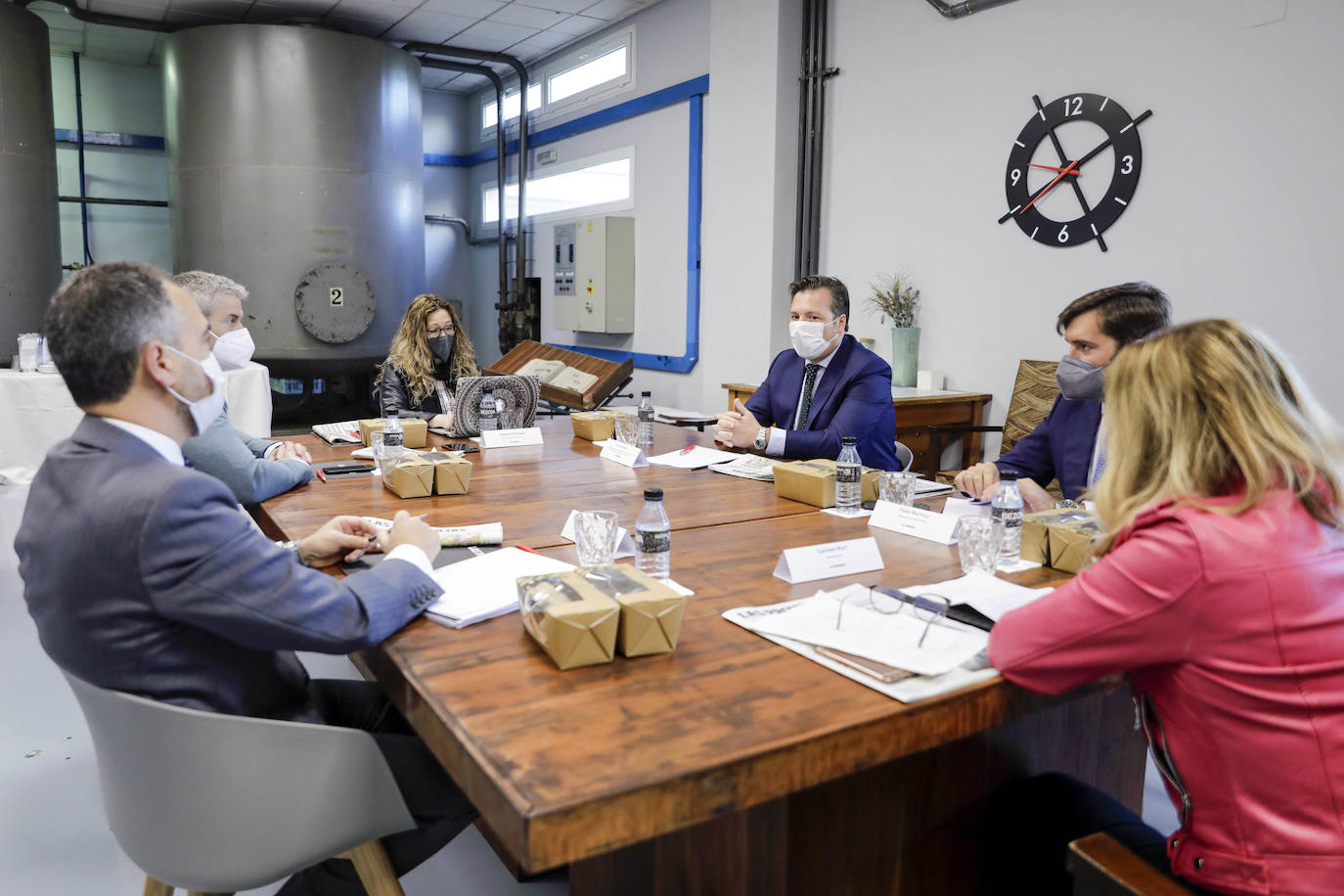 Fotos: Mesa de expertos ¿Dónde invertir en tiempos de Covid-19?