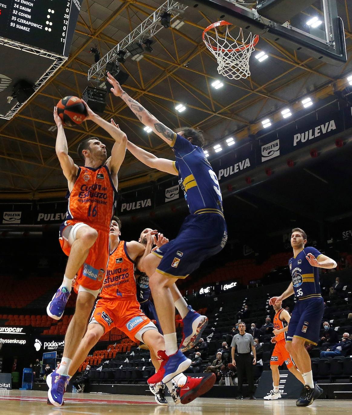 Fotos: Las mejores imágenes del Valencia Basket-Obradoiro