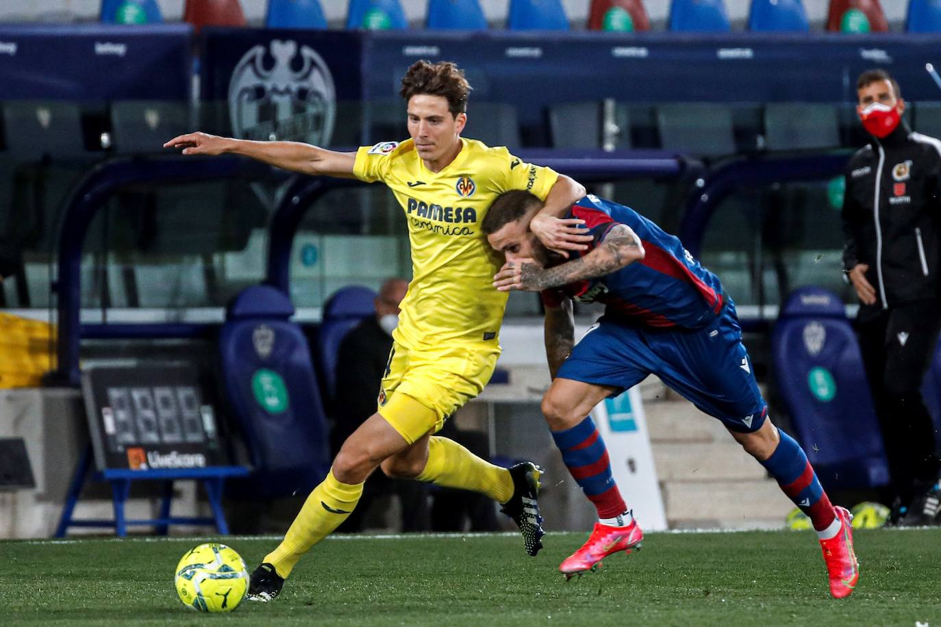 Vídeo: El Villarreal se da un festín ante el Levante