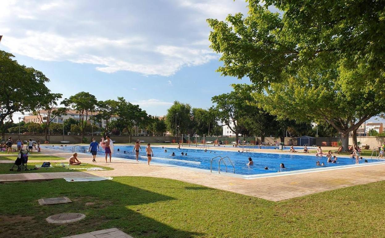 Las instalaciones de la piscina del municipio. 