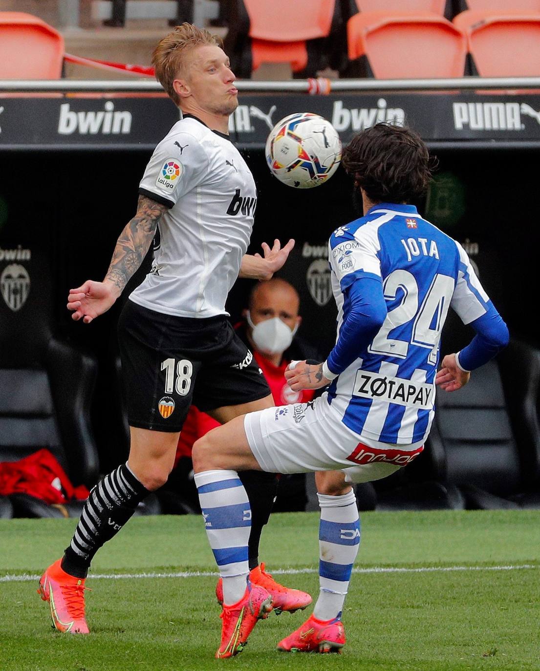 Fotos: Las mejores imágenes del Valencia CF-Deportivo Alavés