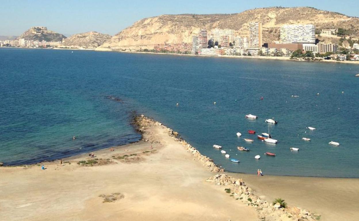 La Almadraba, entre La Albufereta y el Cabo de la Huerta de Alicante. 