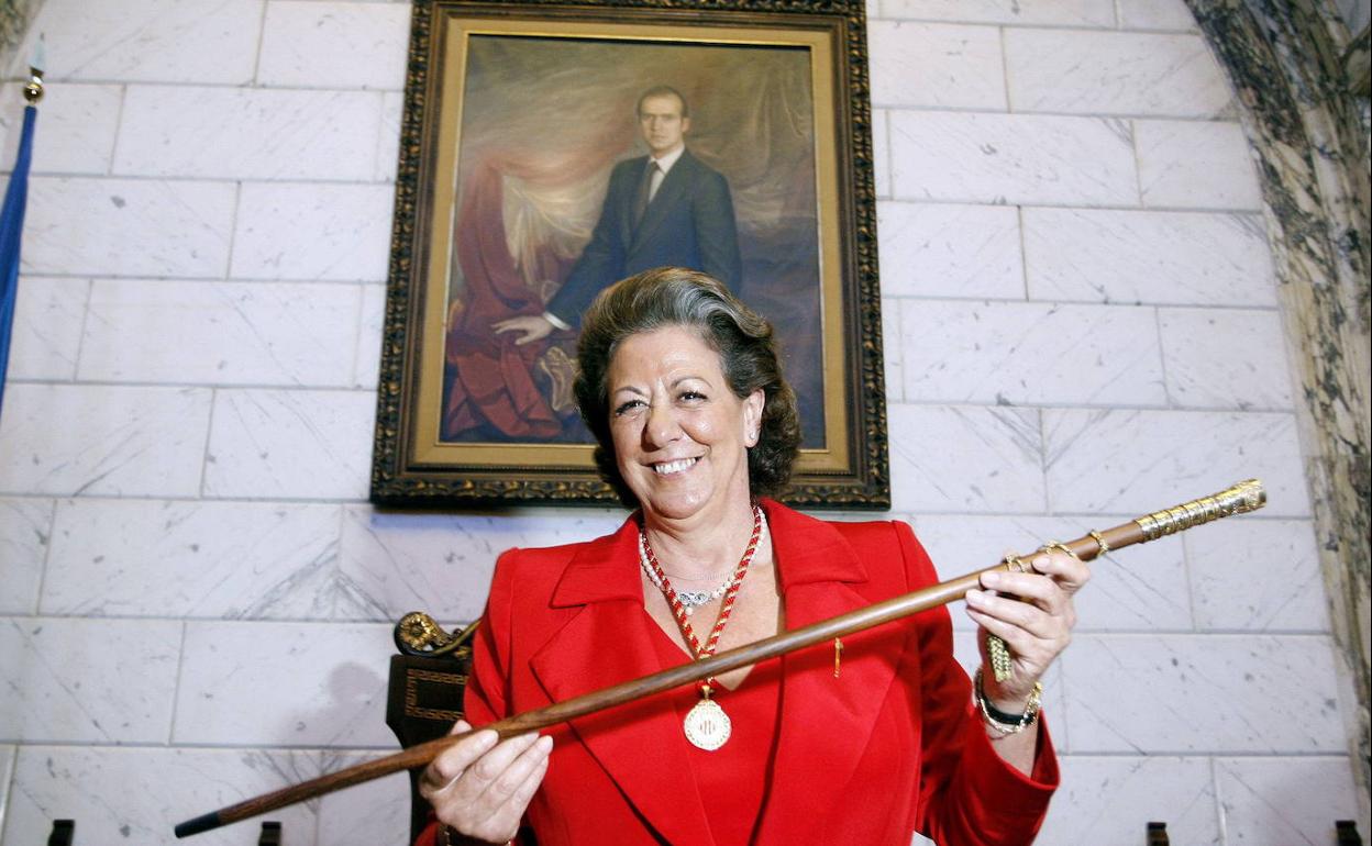 Rita Barberá, durante su toma de posesión en 2007. 