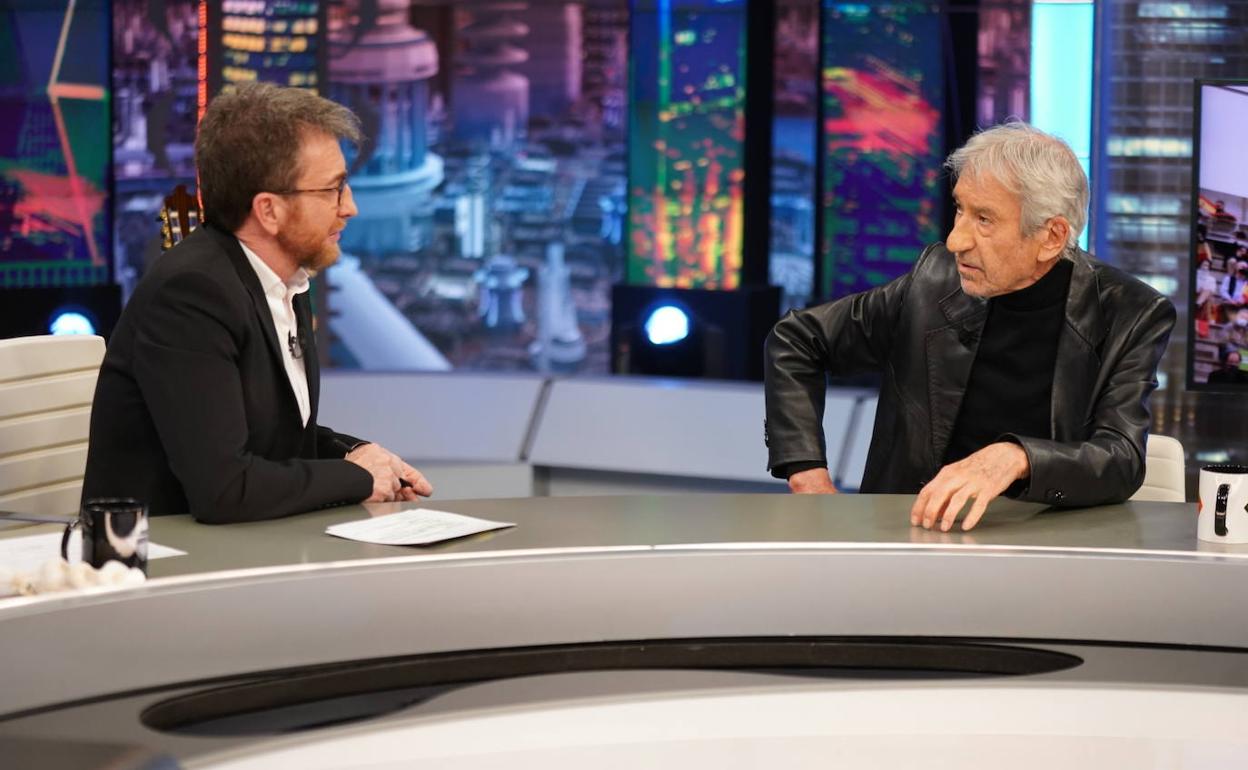 Pablo Motos y José Sacristán, en 'El Hormiguero'