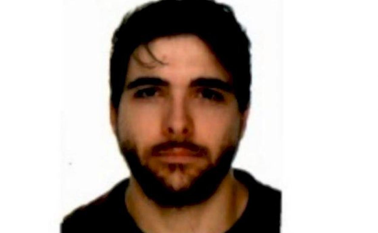 El joven desaparecido en Gandia vuelve a su casa y dice que se marchó tras discutir con su madre