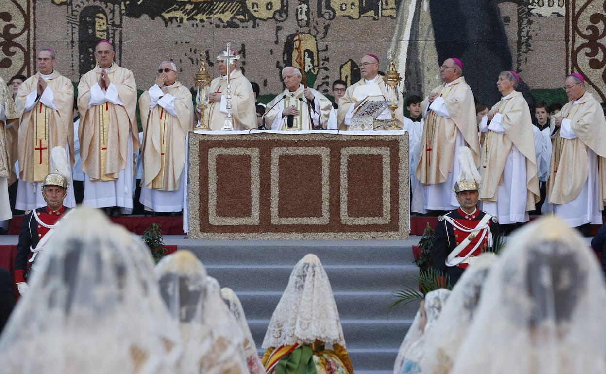 La Policía Local de Valencia estudiará con el Arzobispado el perimetraje de la Misa d'Infants