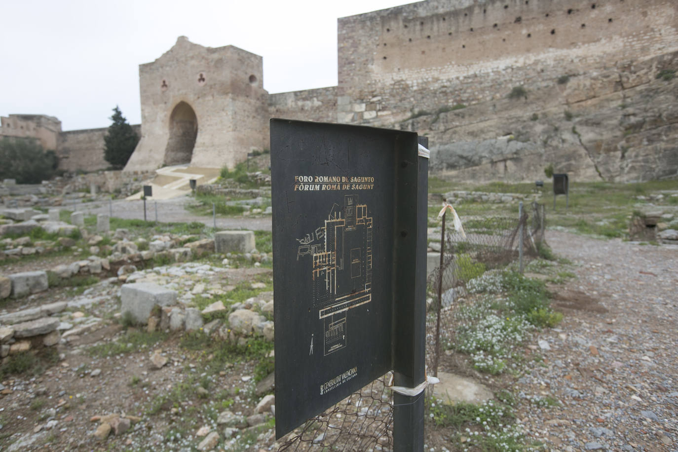 Estado del Castillo de Sagunto en abril de 2021. 