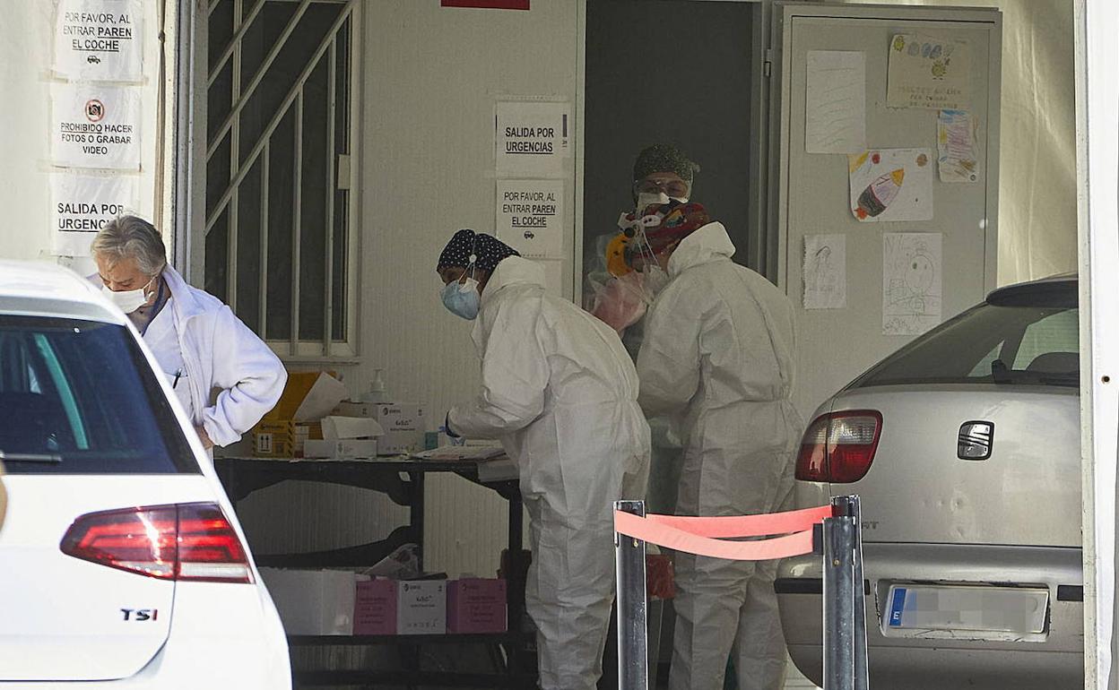 Pruebas PCR en un hospital valenciano