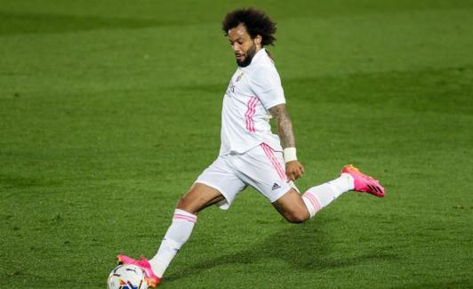 Marcelo, durante el partido de Liga que midió al Real Madrid con Osasuna. 