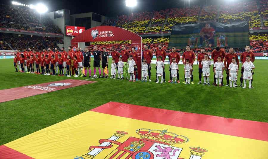 Partido de España en el Estadio Ramón de Carranza. 