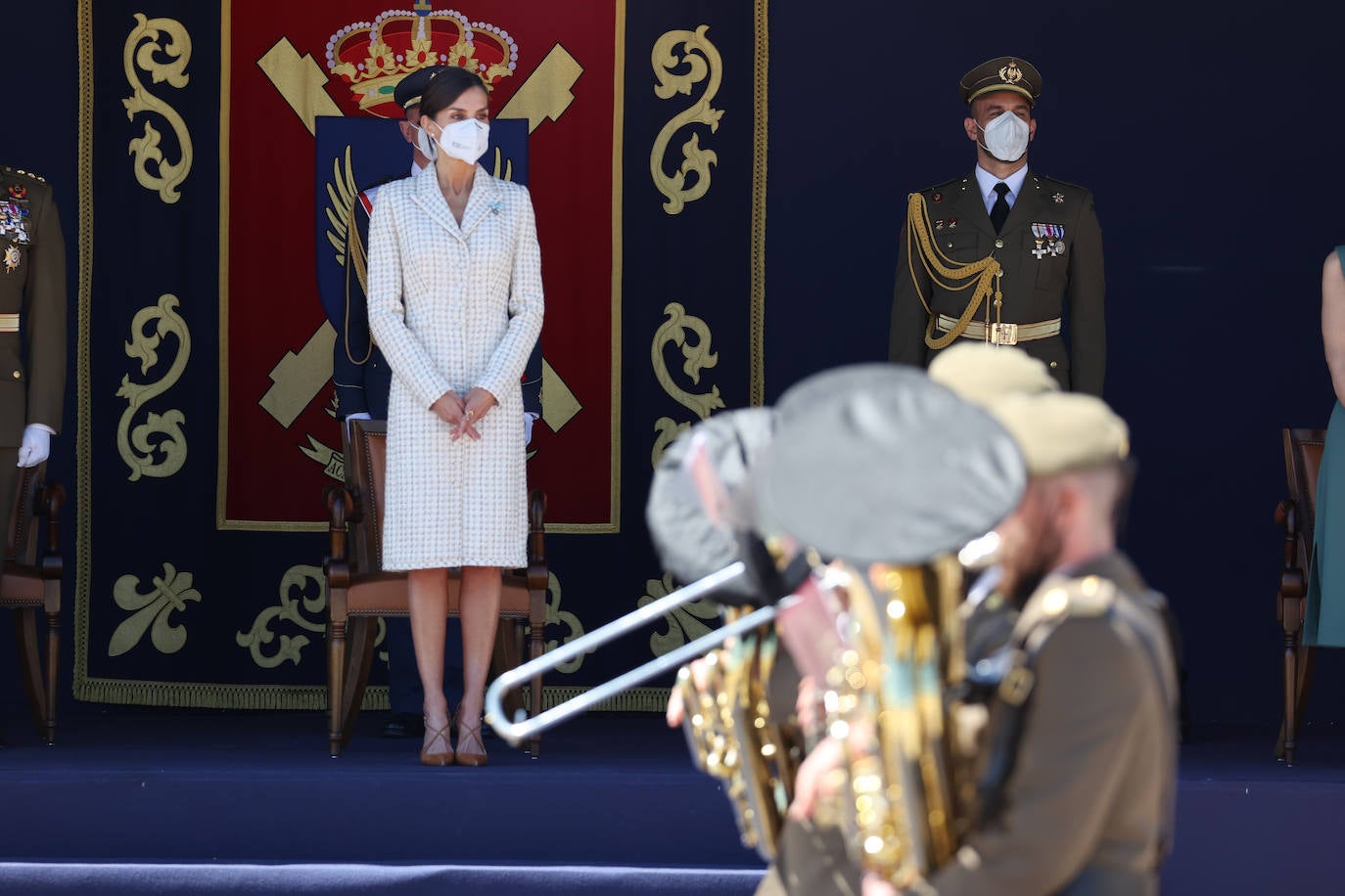 Fotos: La Reina Letizia, espectacular con el vestido del bautizo de la Princesa Leonor