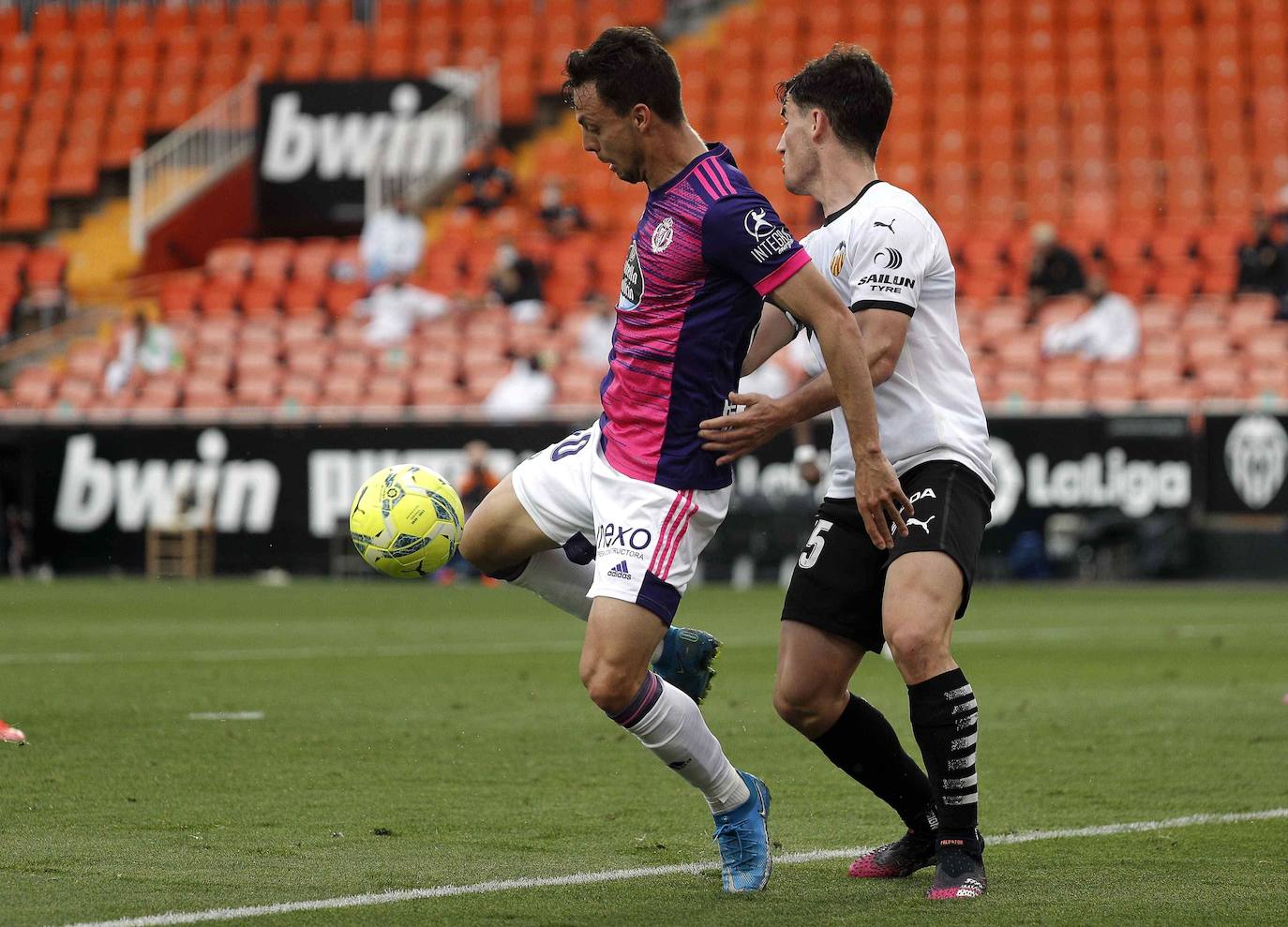 Fotos: Las mejores imágenes del Valencia CF-Real Valladolid