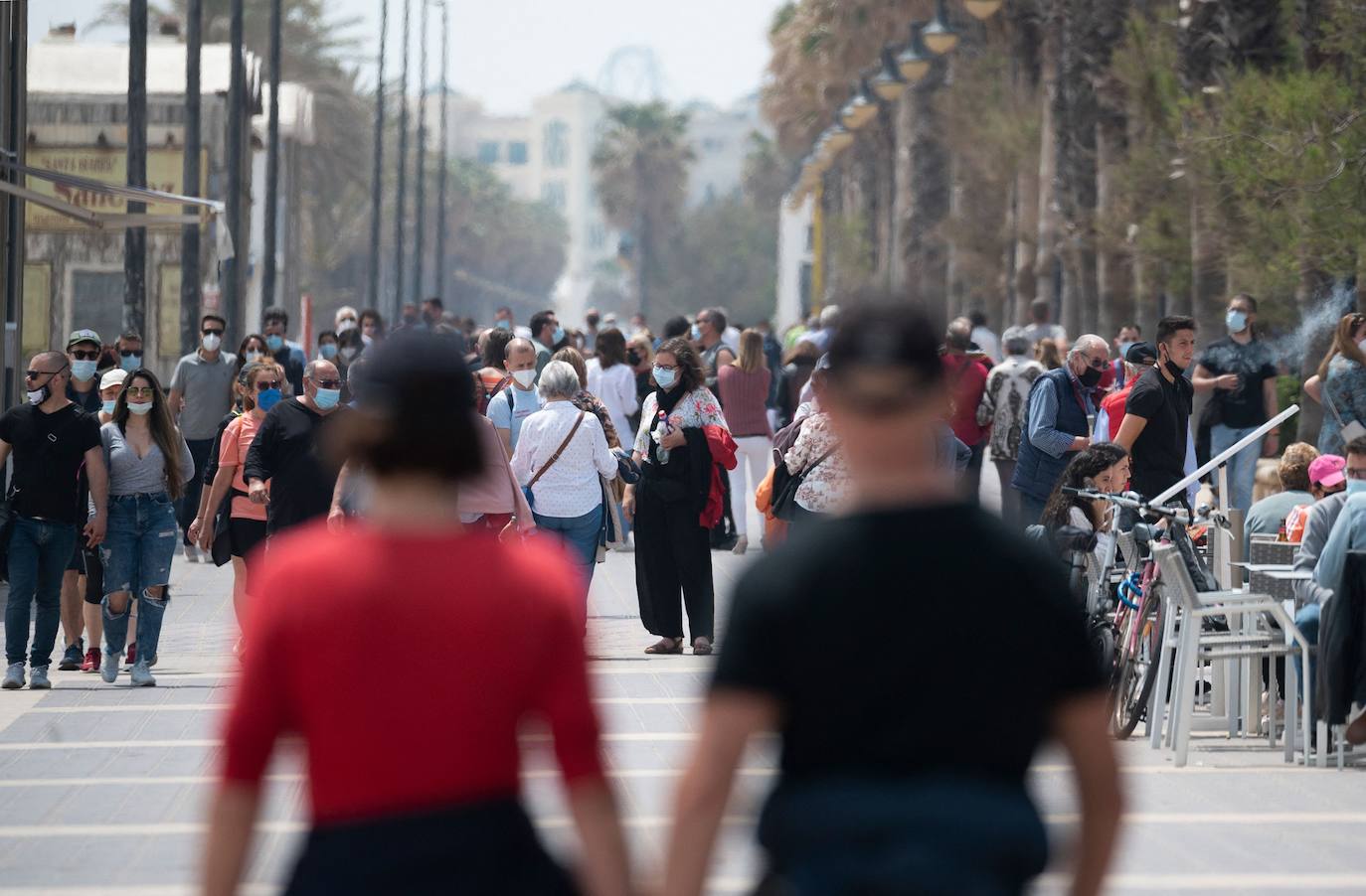 Primer día en Valencia tras la caída del estado de alarma