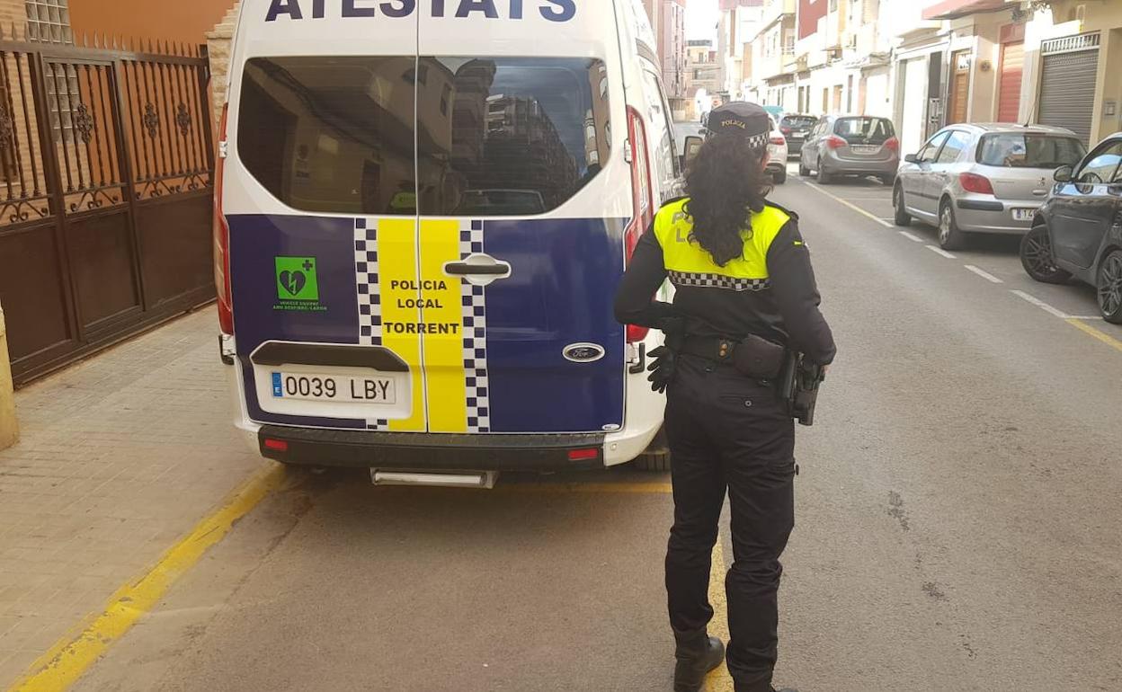 Agente de la Policía Local de Torrent. 