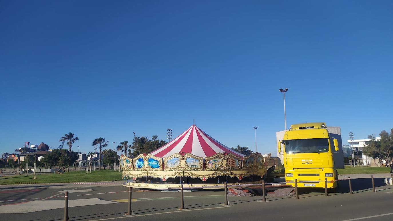 Los días de sol y mar se acercan a la Comunitat. Atrás queda el mal tiempo, las lluvias y el frío que han protagonizado el mes de abril. Las playas de Valencia se preparan ya para la temporada de verano, el segundo en pandemia. 