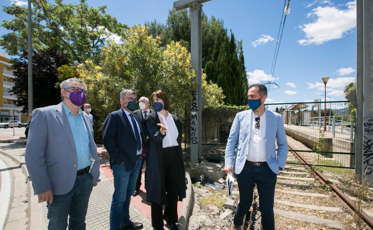 Visita a la línea de tren que llega al Grau de Gandia. 