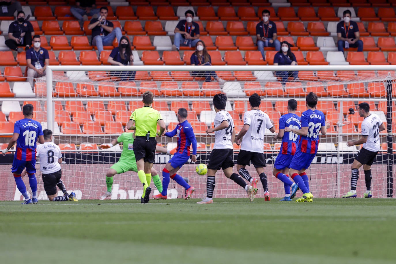 Fotos: Las mejores imágenes del Valencia CF-SD Eibar