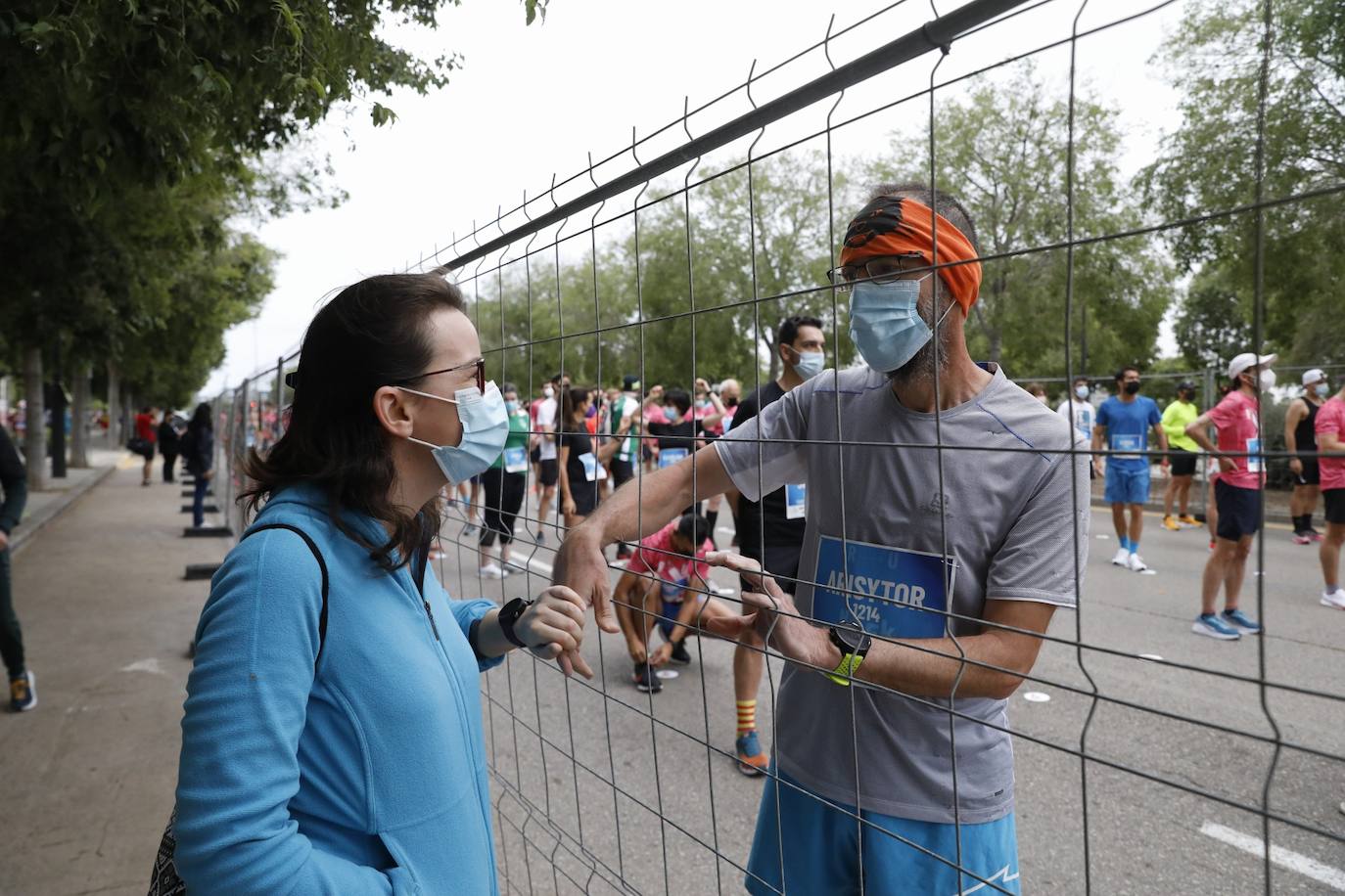 El atletismo popular retoma el pulso en Valencia con la segunda carrera celebrada en la ciudad. Los corredores se han lanzado a la calle con ganas e ilusión después de más de un año sin poder participar en este tipo de competiciones. 