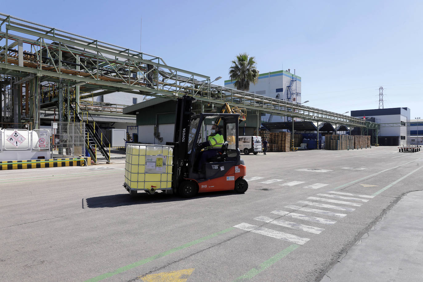 Instalaciones de la fábrica de Bayer en Valencia