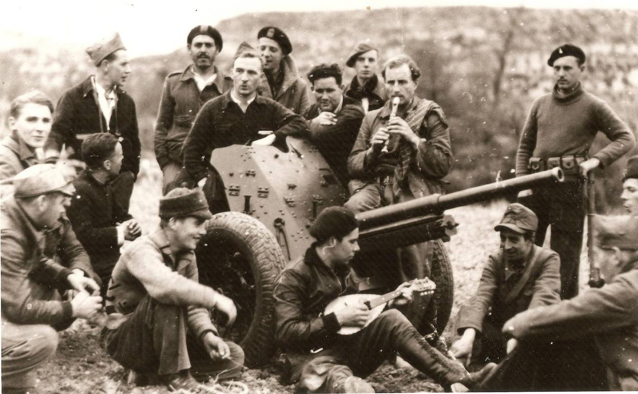 Brigadistas en la Guerra Civil. 