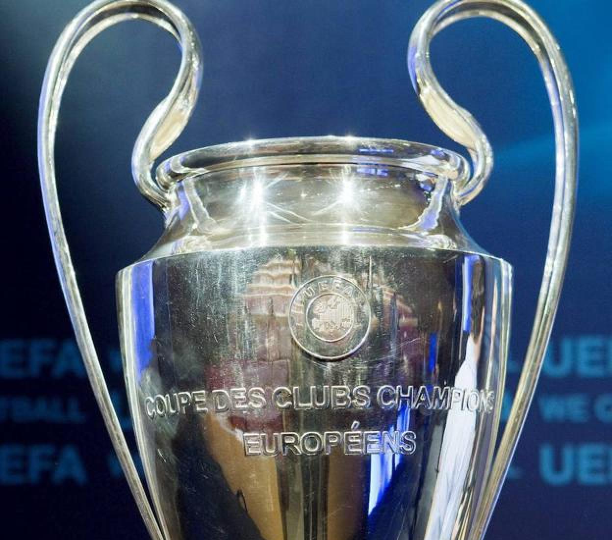 El trofeo que acredita al ganador de la Liga de Campeones.