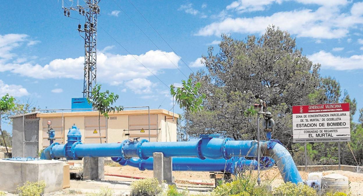 t Pozo. Estación de bombeo en el término de Chiva que pertenece a la Comunidad de Regantes de 'El Murtal', de Godelleta. lp