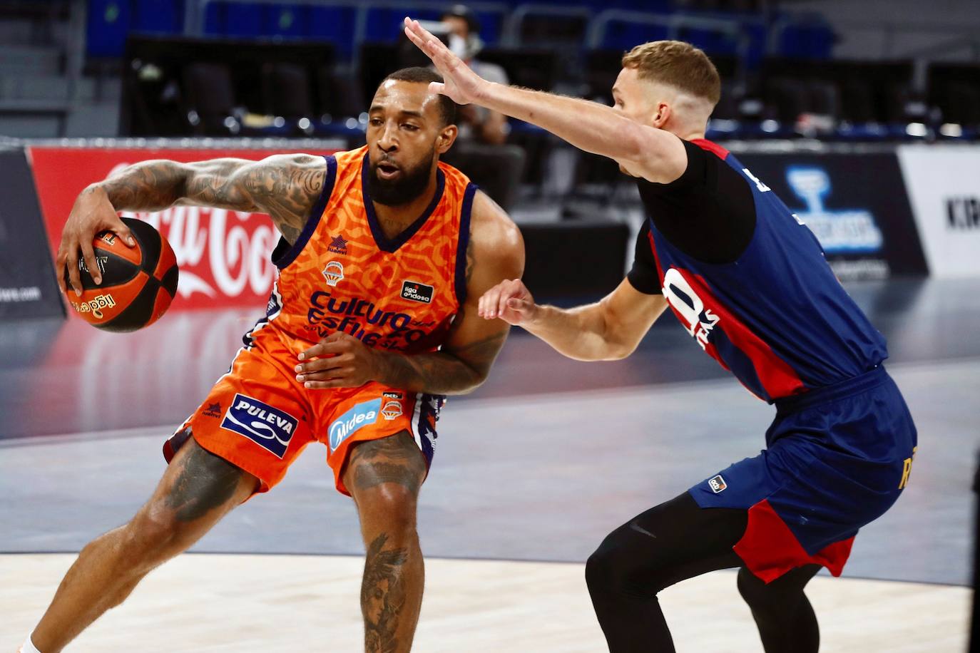 Fotos: Las mejores imágenes del TD Systems Baskonia-Valencia Basket (segundo partido)