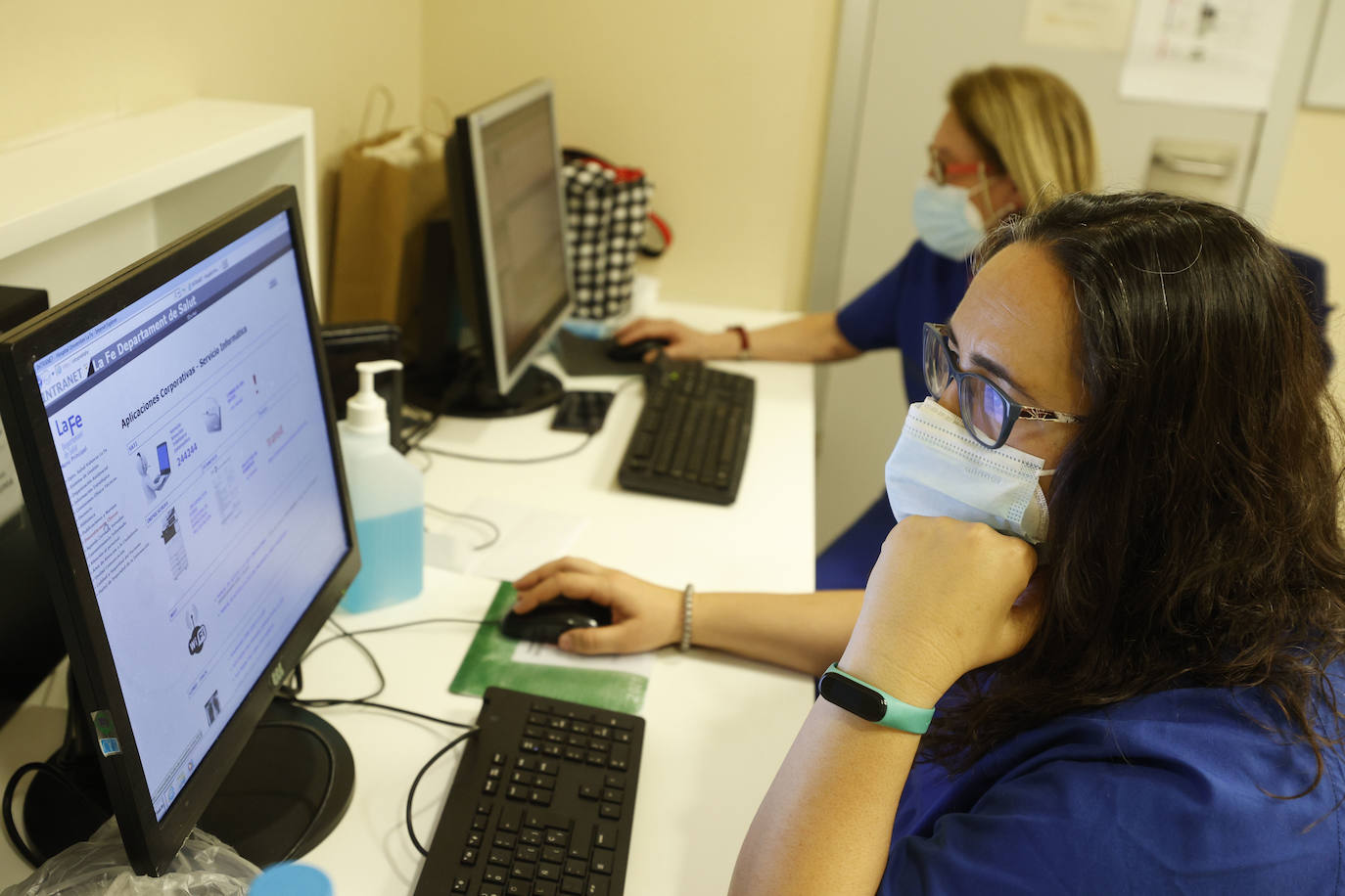 Fotos: Dentro de la UCI del hospital La Fe de Valencia