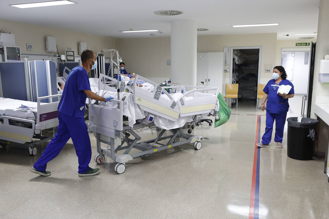 Fotos: Dentro de la UCI del hospital La Fe de Valencia