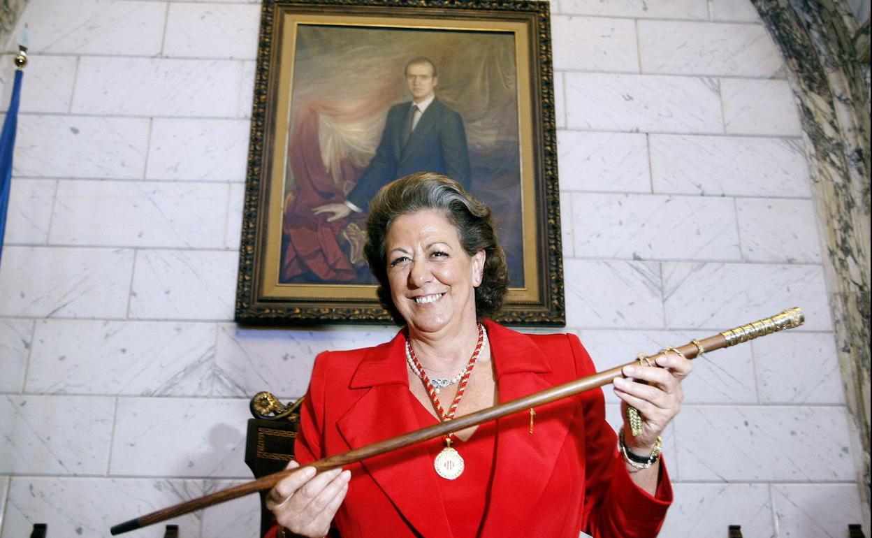 Rita Barberá, en su investidura en 2007. 