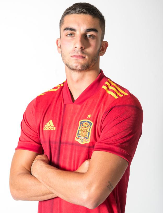 El lazo que une el presente y el futuro de la selección