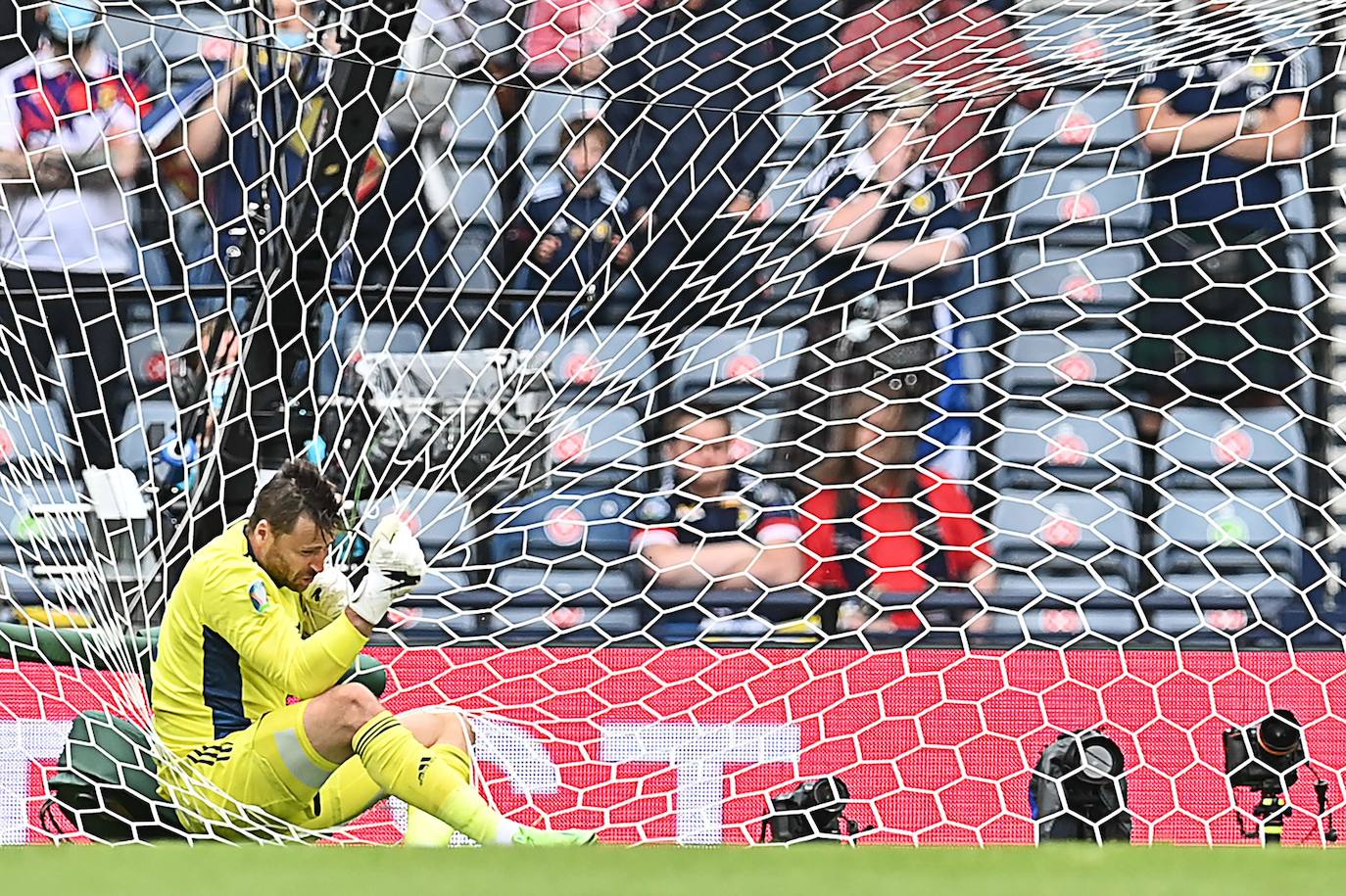 Fotos: Va para gol de la Eurocopa: así fue el espectacular tanto de Schik