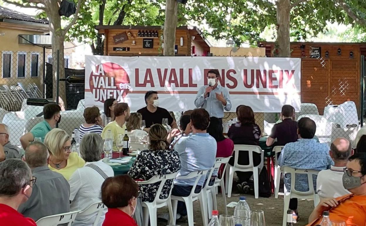 Militantes y simpatizantes celebraron un desayuno este fin de semana en El Palomar. 