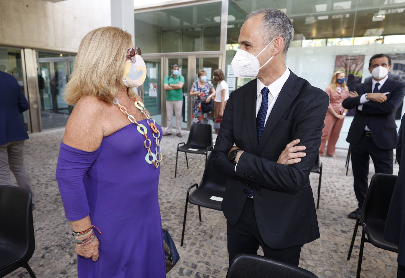 Valencia es ya sede para el recuerdo de 60 años de azote del terrorismo en toda España a través de la mirada de la prensa. La muestra se puede visitar en la sede de San Carlos de la Universidad Católica de Valencia.