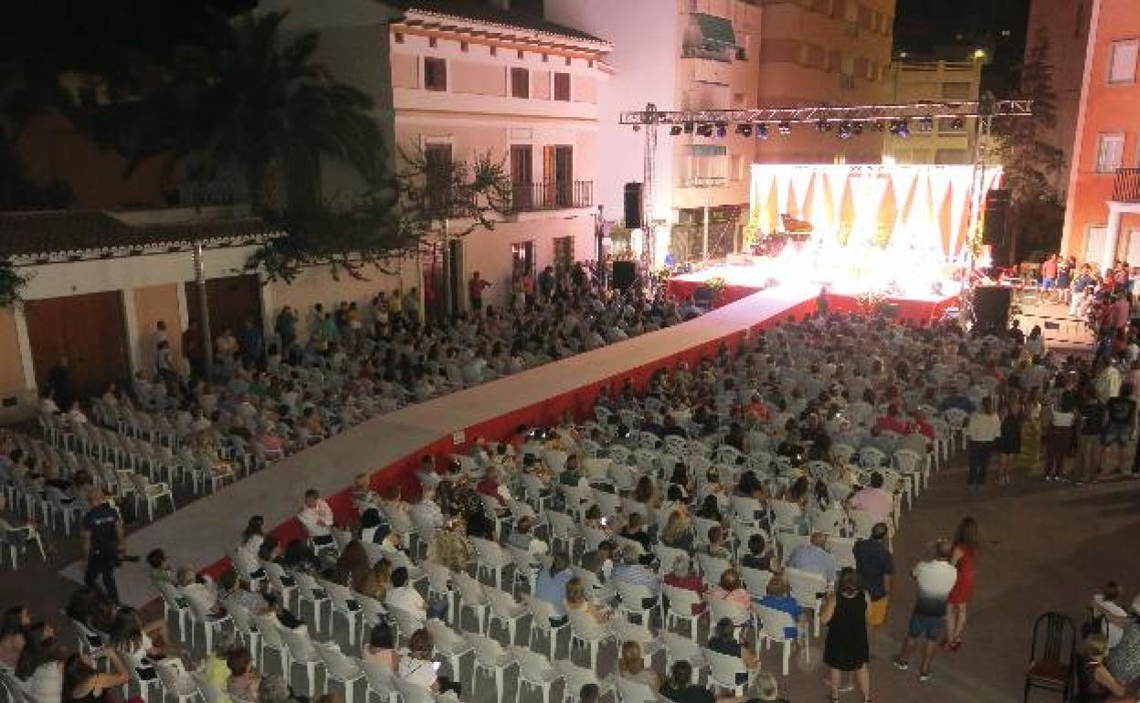 Fiestas de agosto de Turís. 