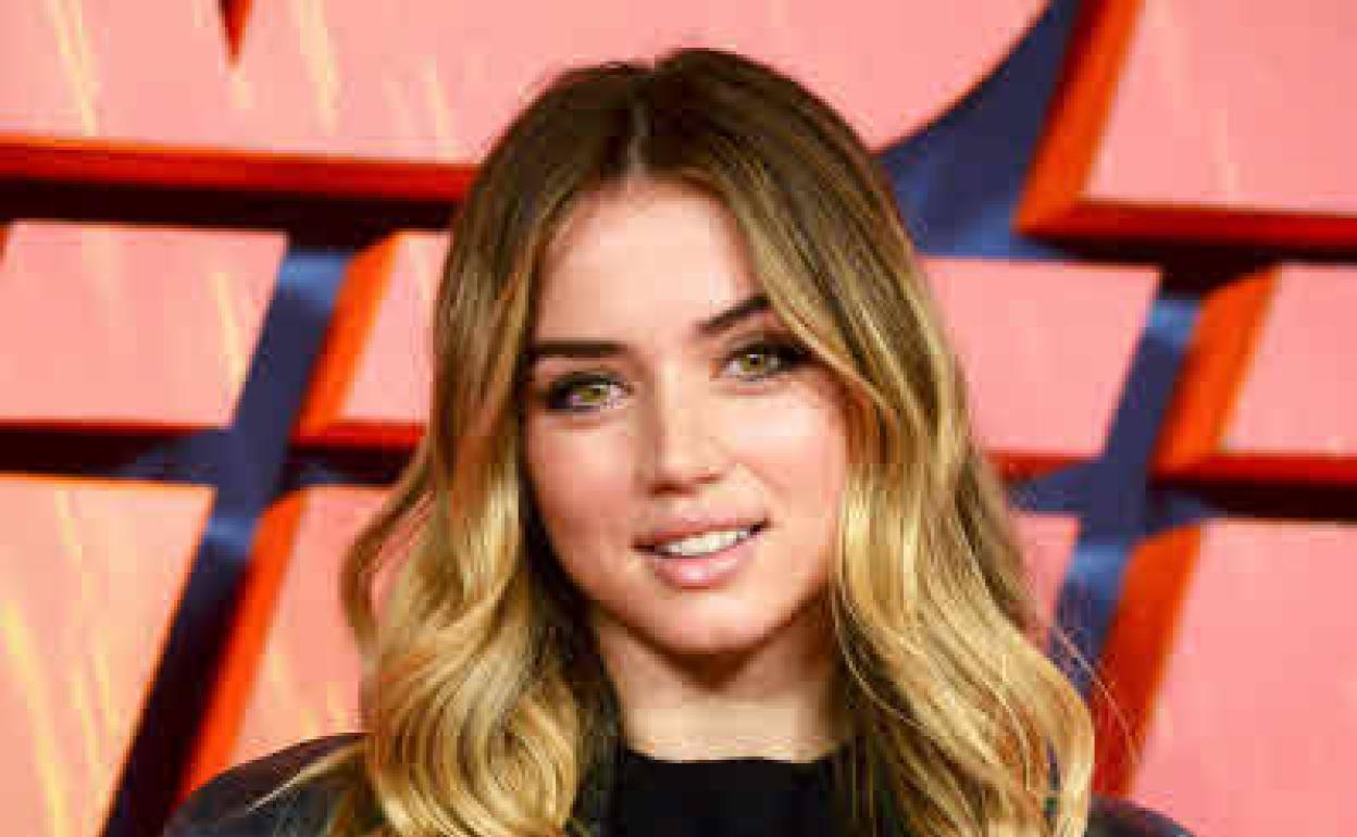 Ana de Armas encuentra el amor en Tinder tras Ben Affleck