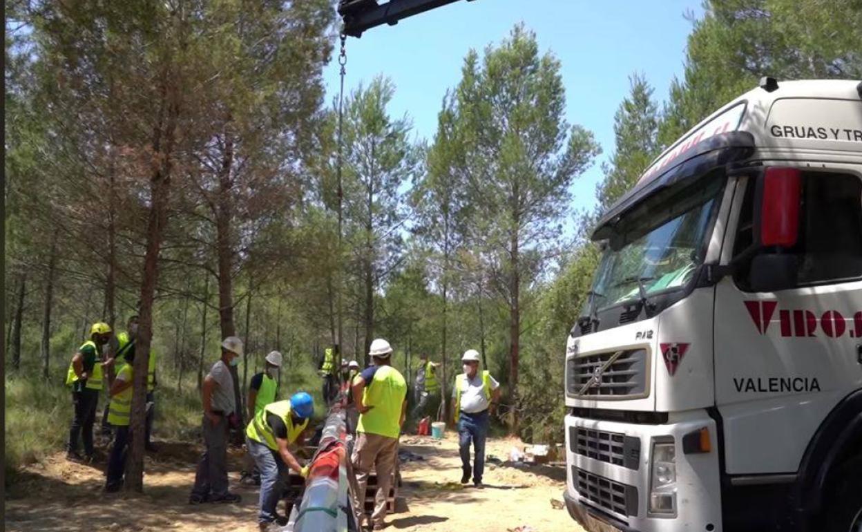 La instalación de un torre en La Vallesa de Paterna. 