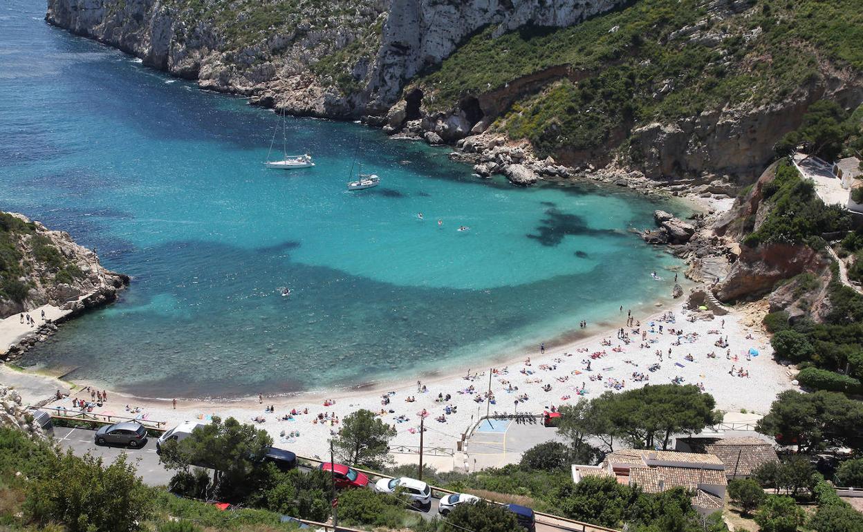 La playa de la Granadella de Xàbia. 