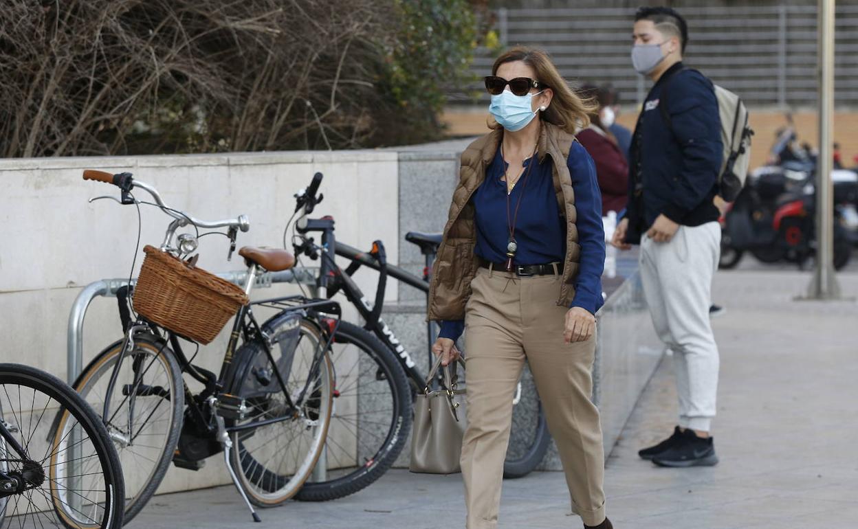 Celia Zafra, antes de entrar en la Ciudad de la Justicia. 