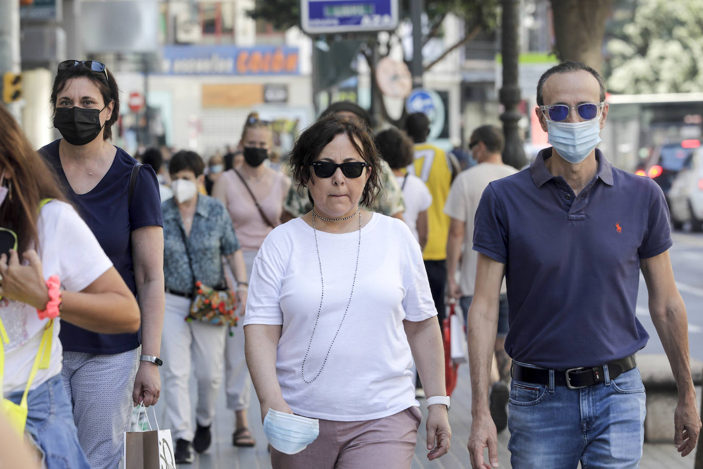 Primer día sin mascarilla obligatoria en Valencia.