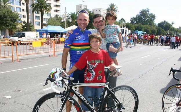 Miquel Landete y Carles Alberola en Algemessí, en el año 2007. 