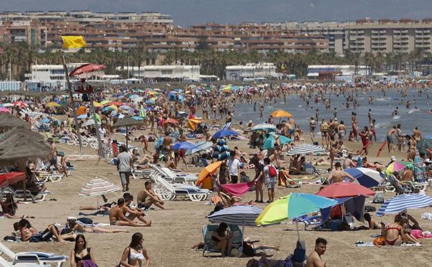 Playa de la Malvarrosa de Valencia. 