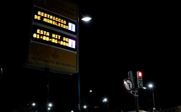 Toque de queda, entre la 1 y las 06.00 horas, en 32 localiddaes valencianas. 