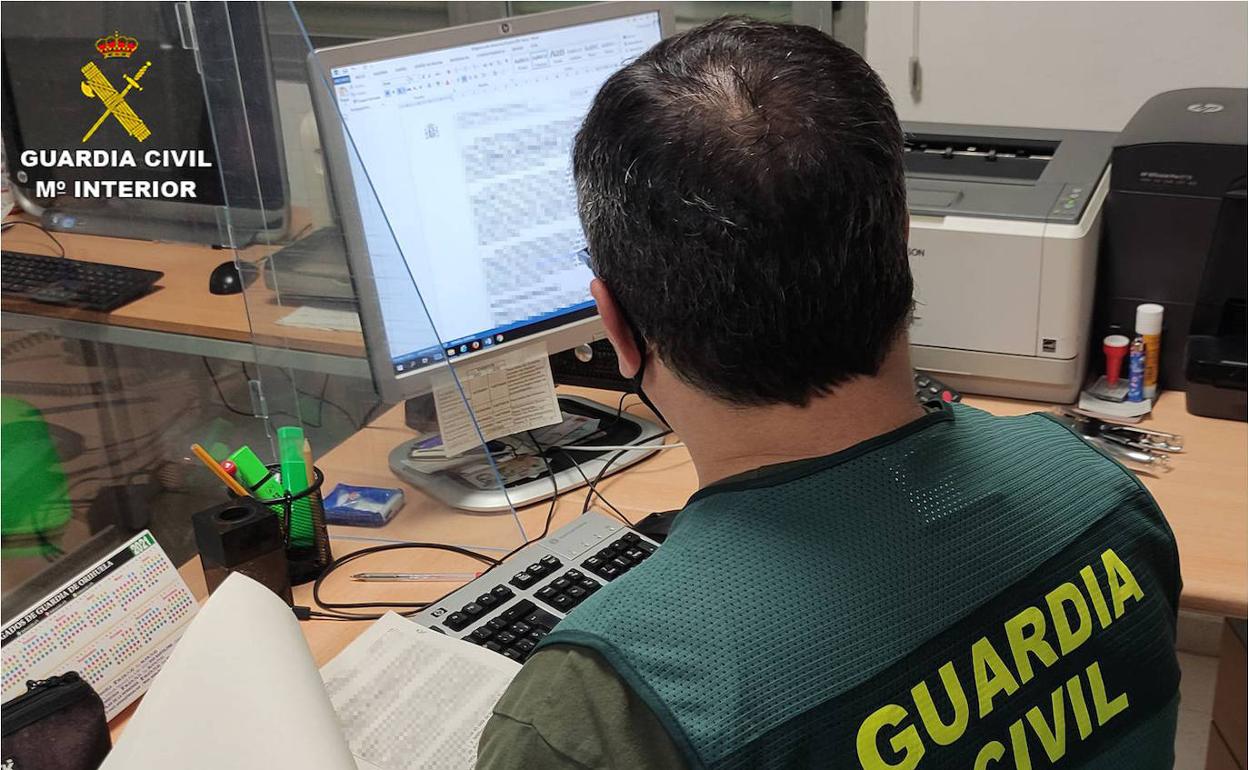 Los agentes pudieron identificar a los delincuentes. 