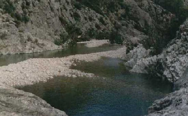 Pozas del río Ebo o río Girona. 