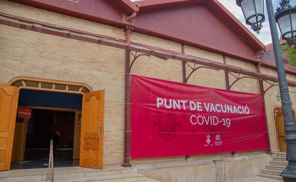 Punto de vacunación de Cullera. 