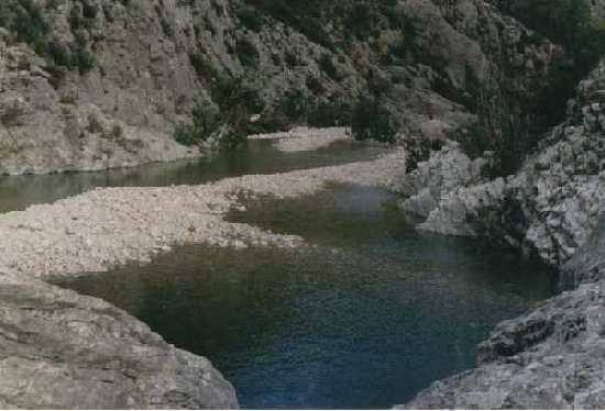 Els Tolls, unas balsas que el río Ebo forma y en las que los habitantes de Vall d'Ebo se bañan en verano.