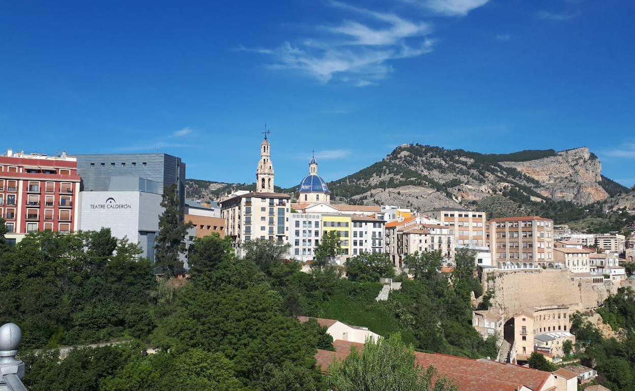 Alcoy ha recogido 87 toneladas de ropa usada en el primer semestre del año. 