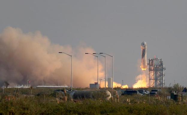 La nava espacial donde viaja Jeff Bezos. 