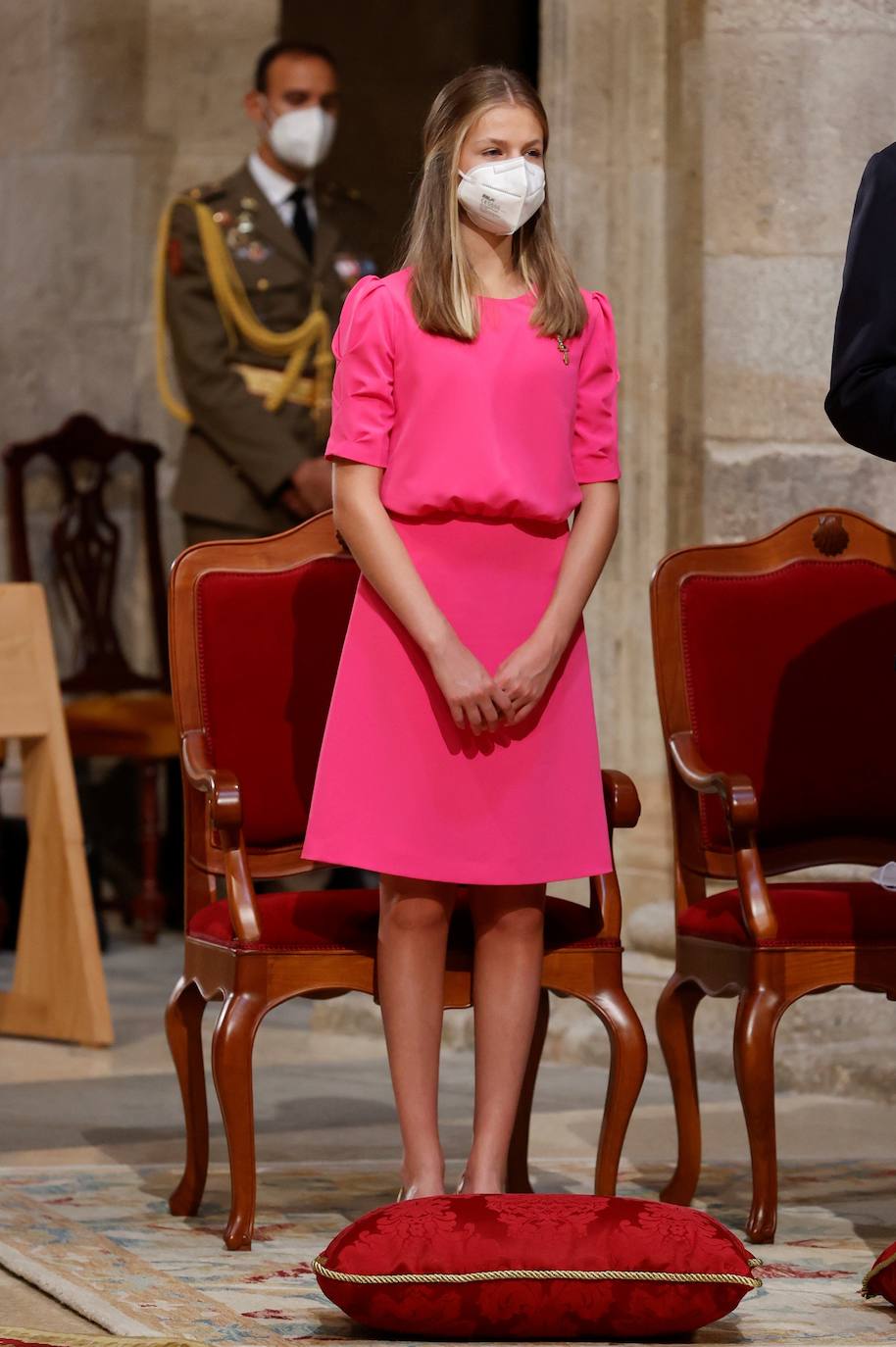 Fotos: La princesa Leonor y la infanta Sofía brillan en su debut en el Día de Santiago